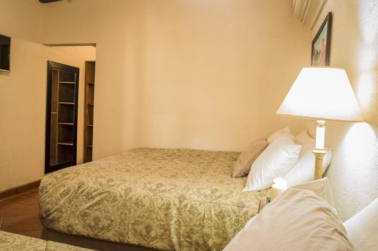 Hotel Mansion Del Rey Antigua Ngoại thất bức ảnh