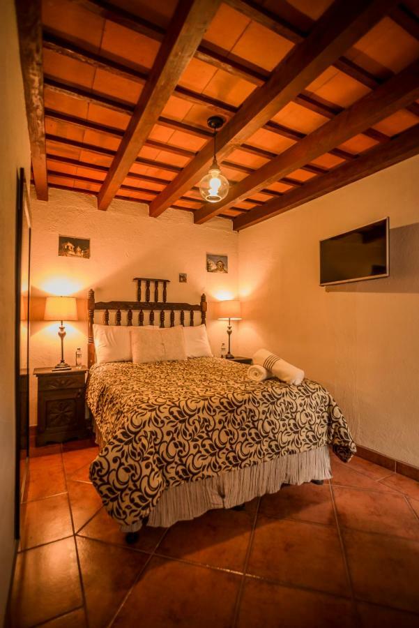 Hotel Mansion Del Rey Antigua Ngoại thất bức ảnh